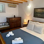 Dardin Villa